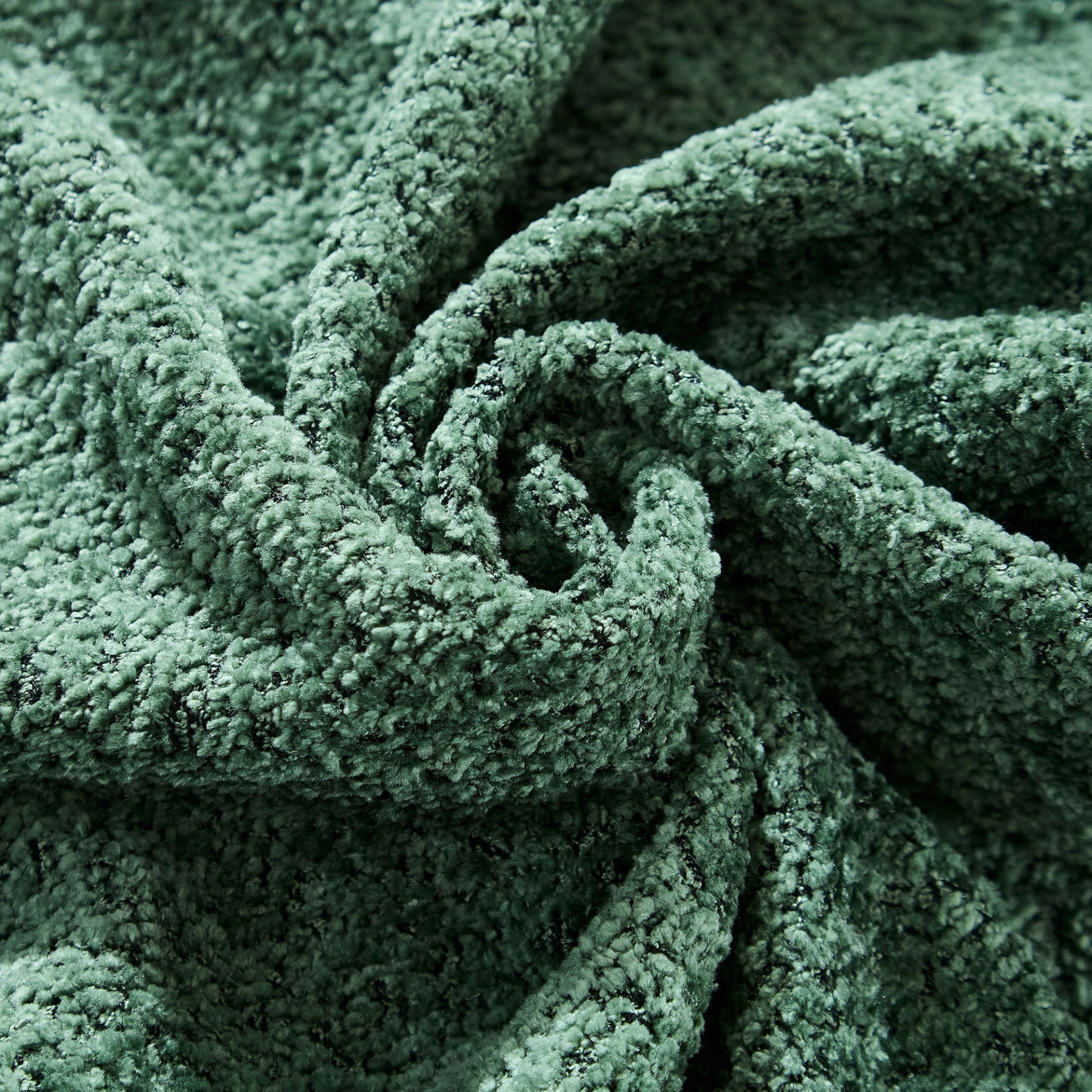 80902883